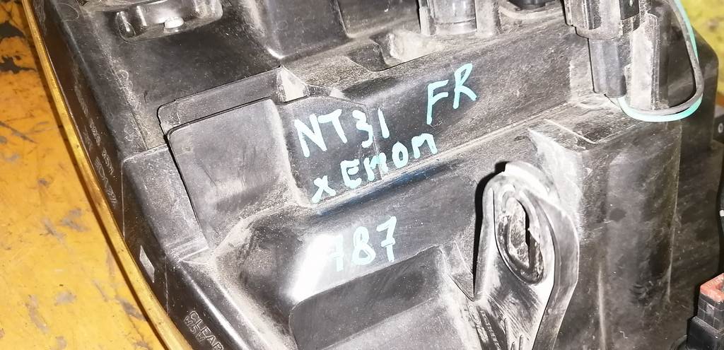 X-TRAIL NT31 ФАРА ПРАВАЯ 1787 XENON Nissan X-Trail 1