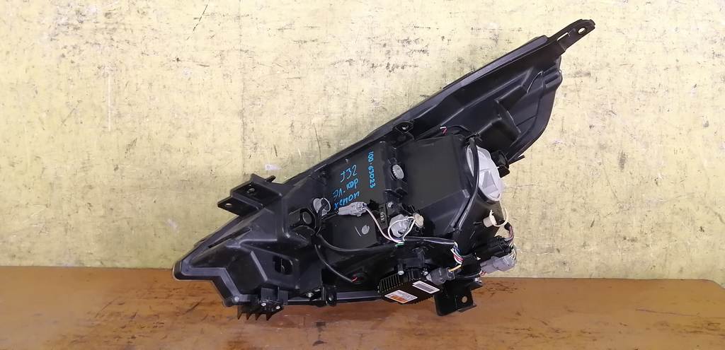 фара Nissan Teana 3