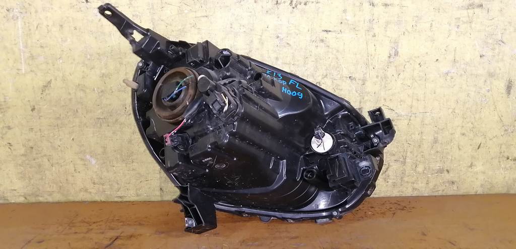 Осветительные приборы Nissan March 2