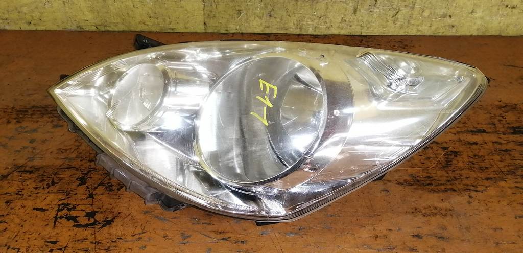 фара Nissan Note 0