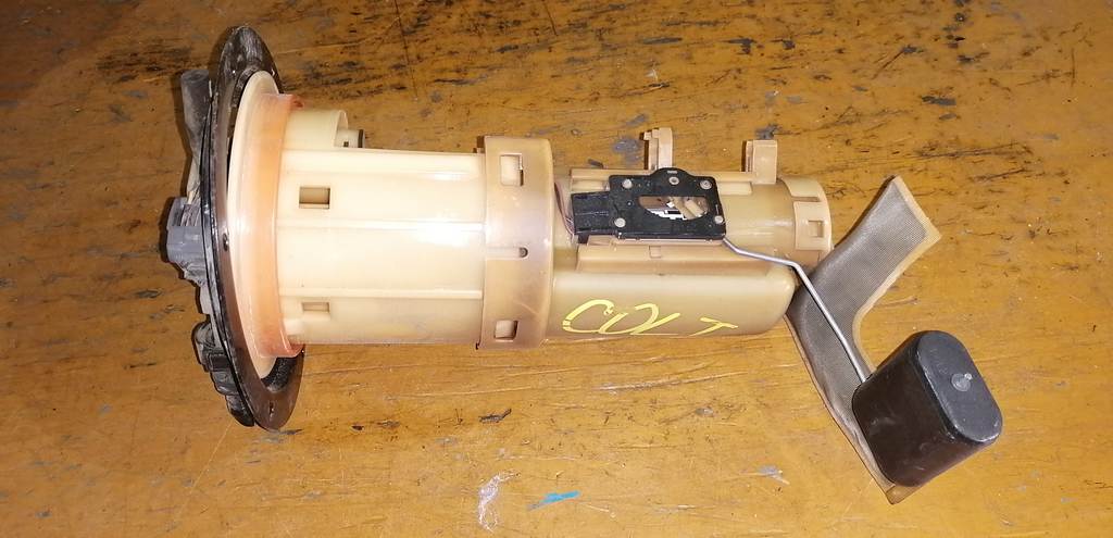 бензонасос Mitsubishi Colt 0