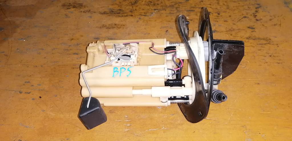 бензонасос Subaru Legacy 0