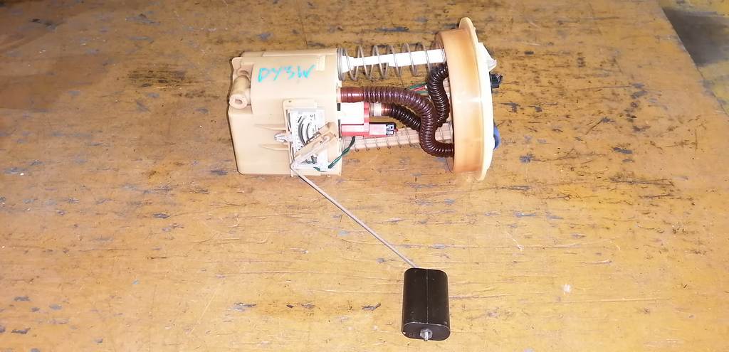 бензонасос Mazda Demio 0