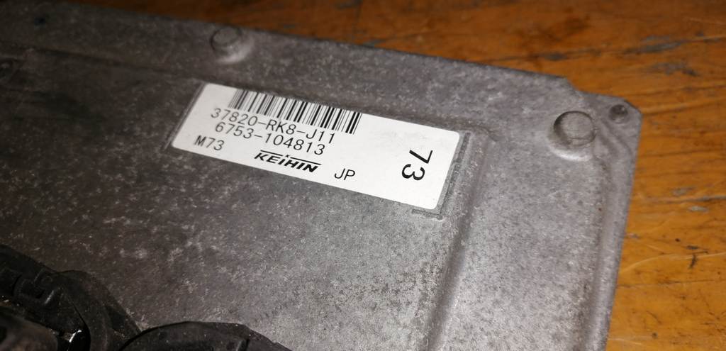 37820-RK8-J11 БЛОК УПР.ДВС Honda Freed Spike 1