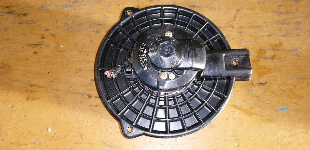 мотор печки Mazda Demio 3