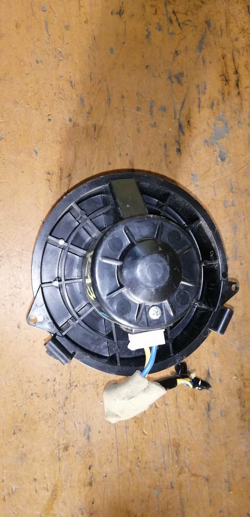 MARCH K13 МОТОР ПЕЧКИ 1 Nissan March 1