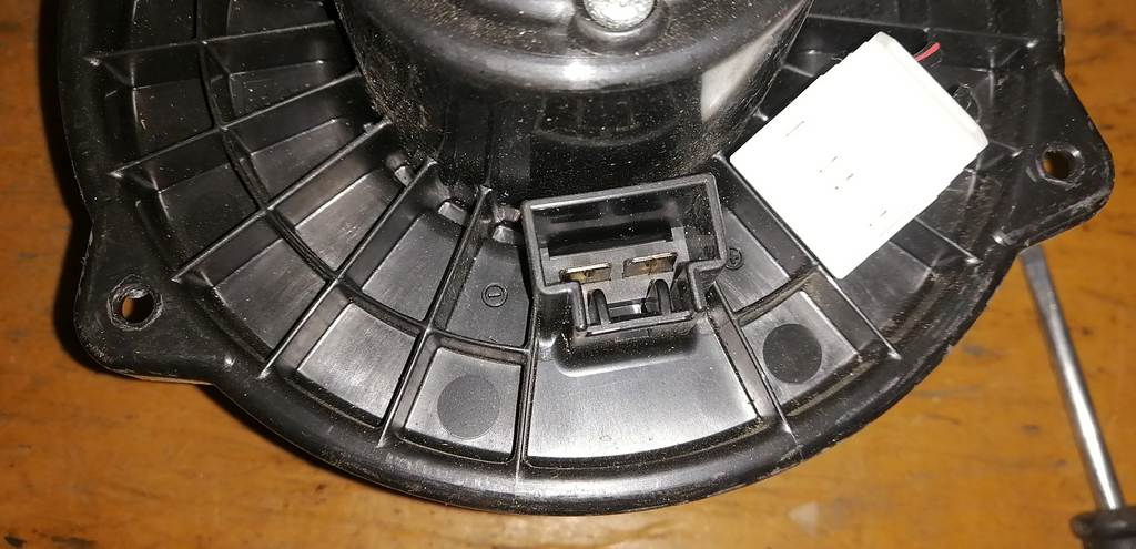 мотор печки Subaru Legacy 3