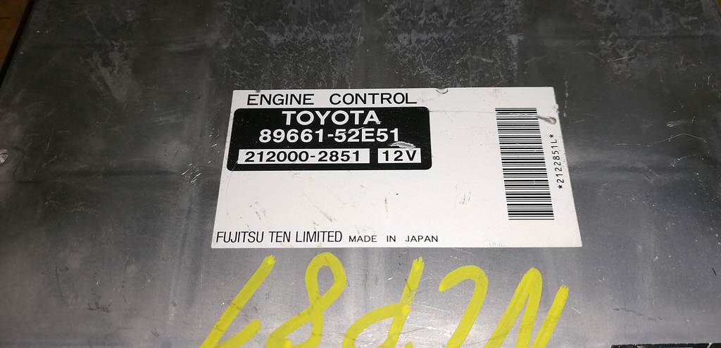 89661-52E51 БЛОК УПР. ДВС Toyota Sienta 1