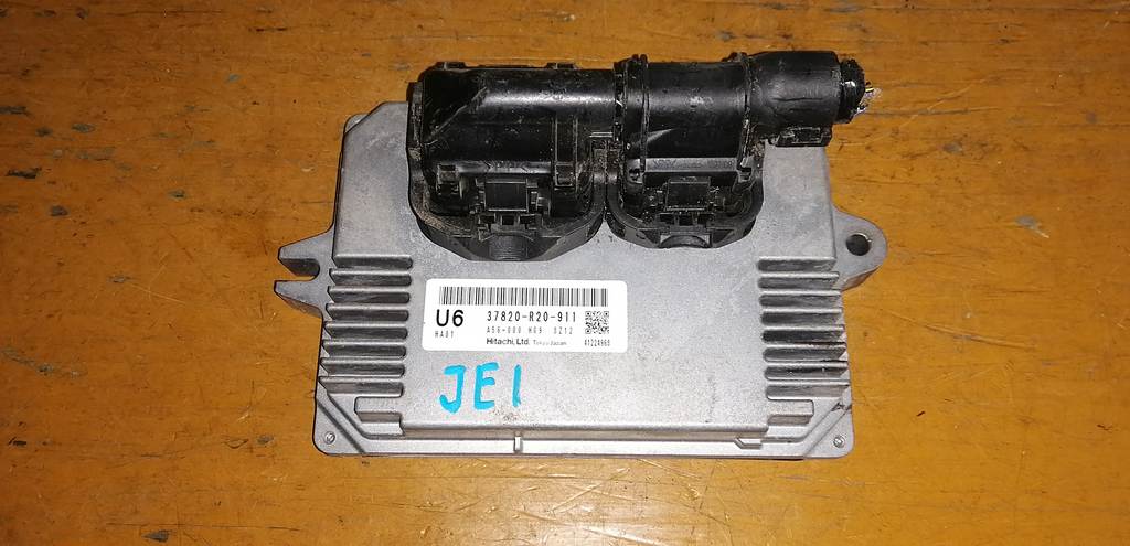блок управления двс Honda Zest 0