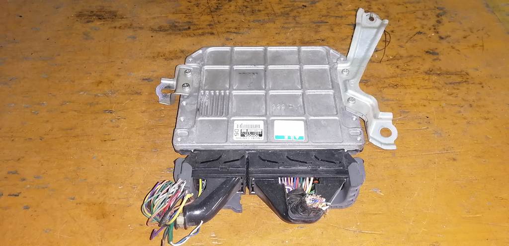 Электрооборудование Toyota Vitz 2