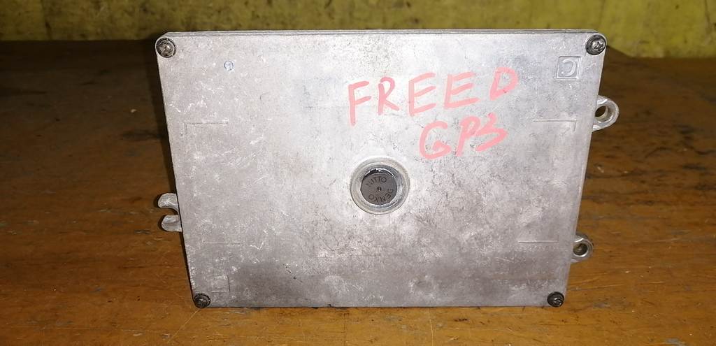 блок управления двс Honda Freed 0