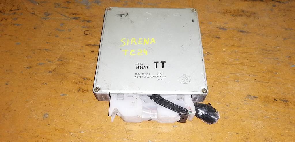 блок управления двс Nissan Serena 0