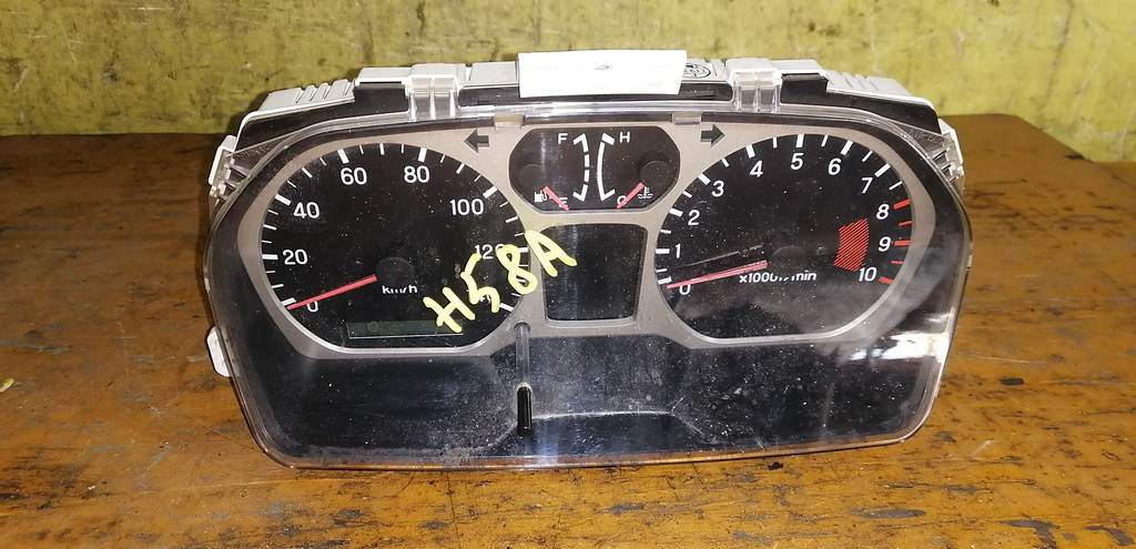 щиток приборов Mitsubishi Pajero Mini 0