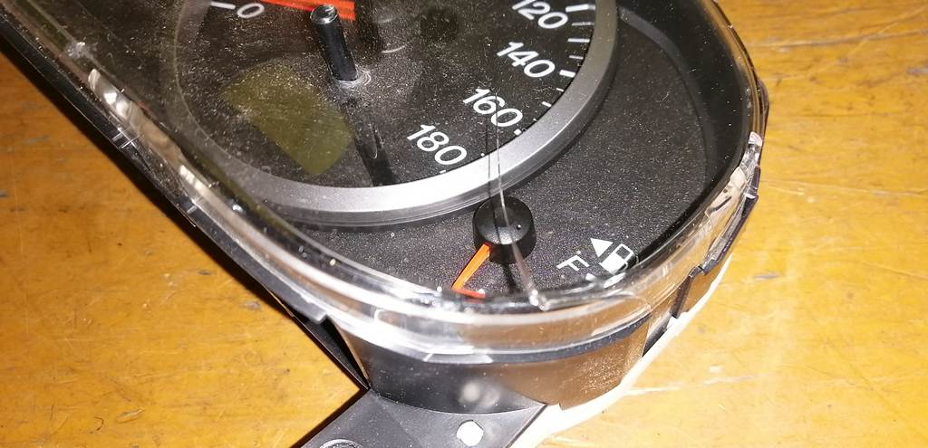 DEMIO DY5W ЩИТОК ПРИБОРОВ YB D375 B ДЕФЕКТ Mazda Demio 1