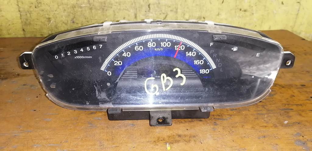 щиток приборов Honda Freed 0