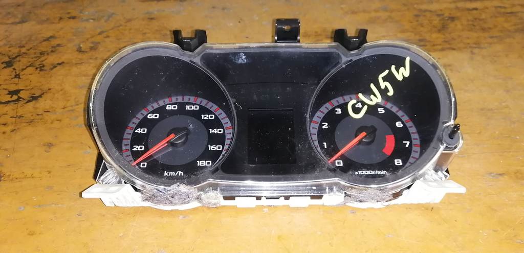 щиток приборов Mitsubishi Outlander 0