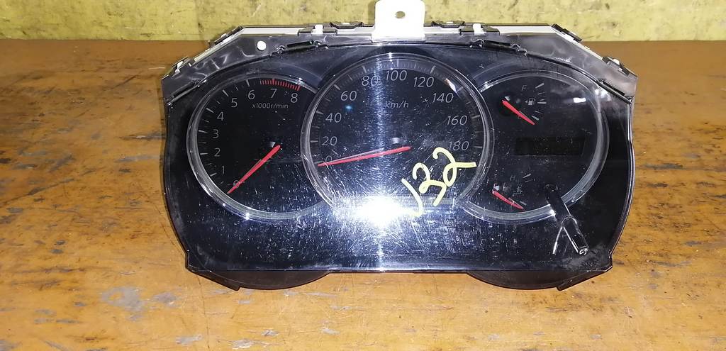 щиток приборов Nissan Teana 0