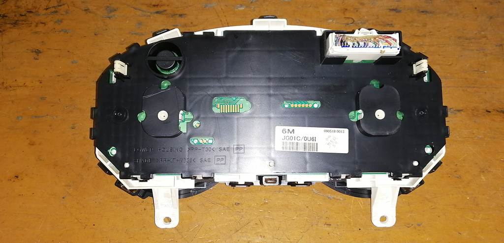 Салон Nissan X-Trail 2