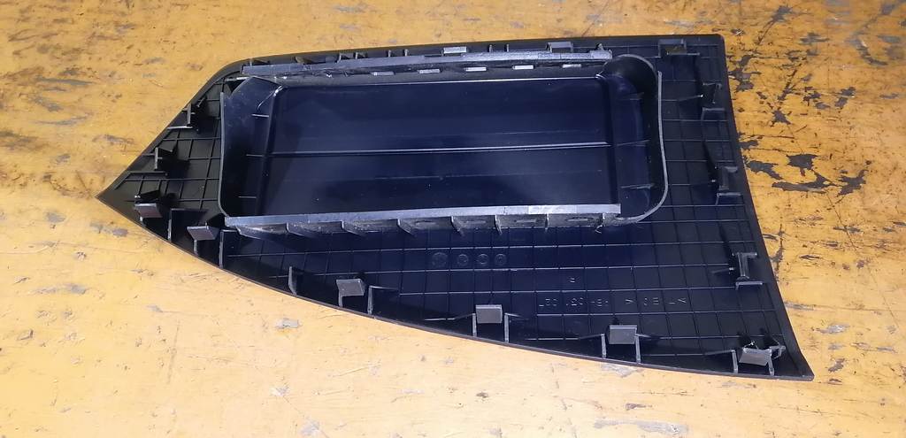 DEMIO DY5W НАКЛАДКА AIRBAG ПАССАЖ. Mazda Demio 1