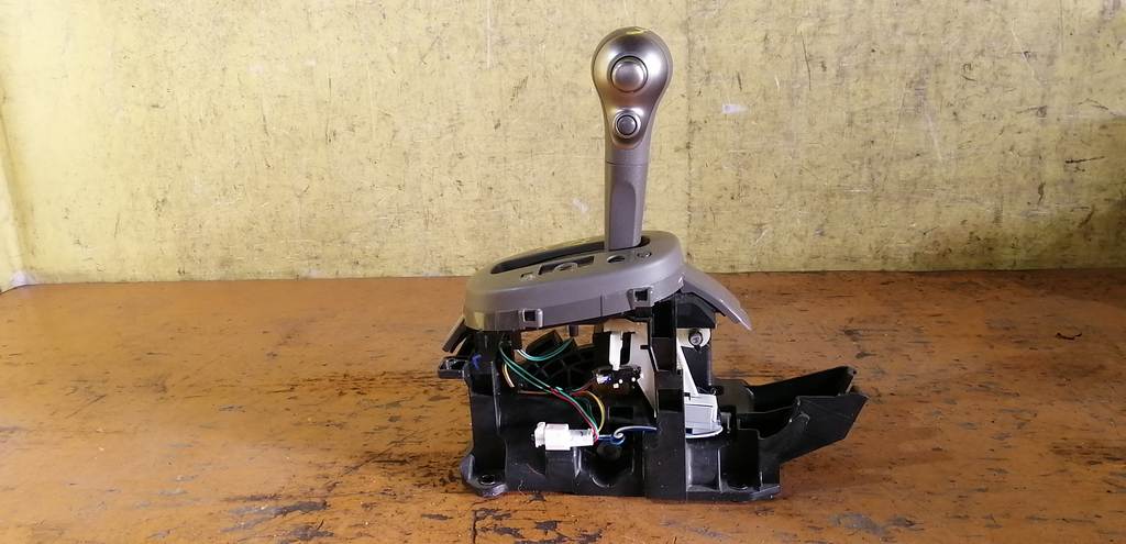 селектор акпп Nissan March 0