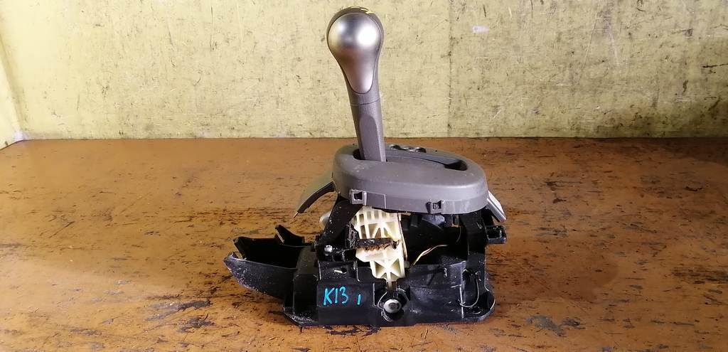 селектор акпп Nissan March 0