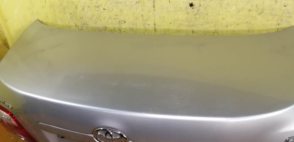 крышка багажника Toyota Camry 3