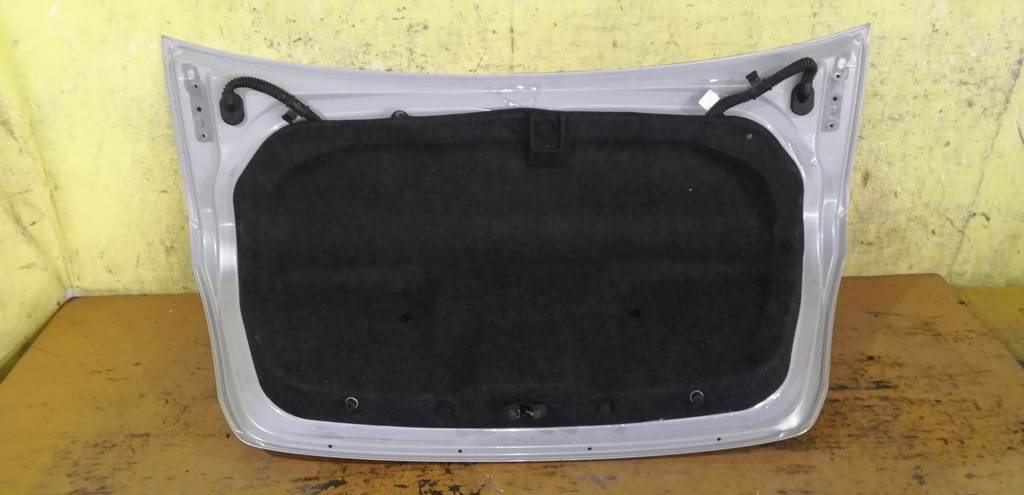 крышка багажника Nissan Teana 3