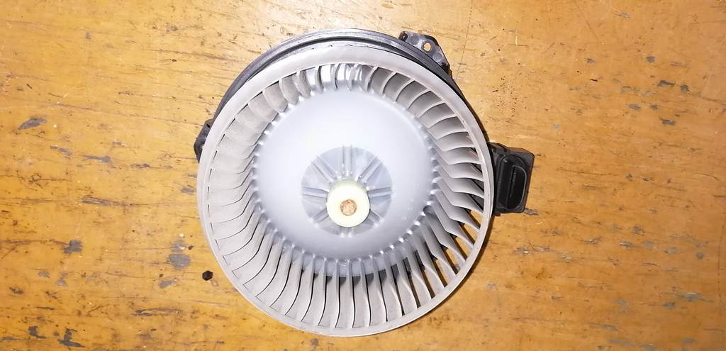 мотор печки Honda Freed 3