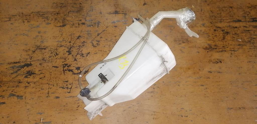 бачок омывателя Nissan March 0