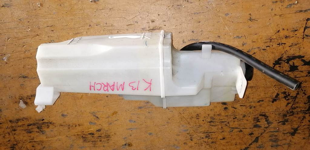 бачок расширительный Nissan March 0