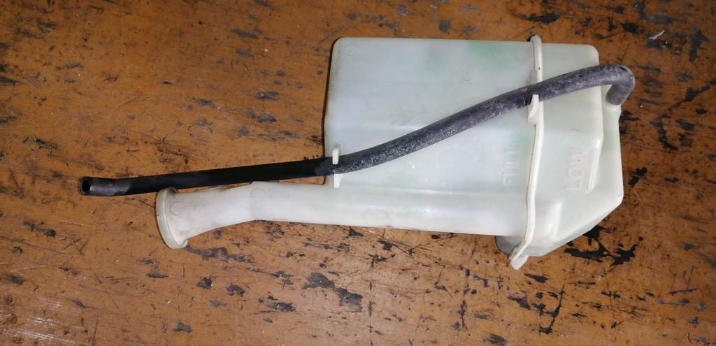 Система охлаждения двигат Mazda Demio 2