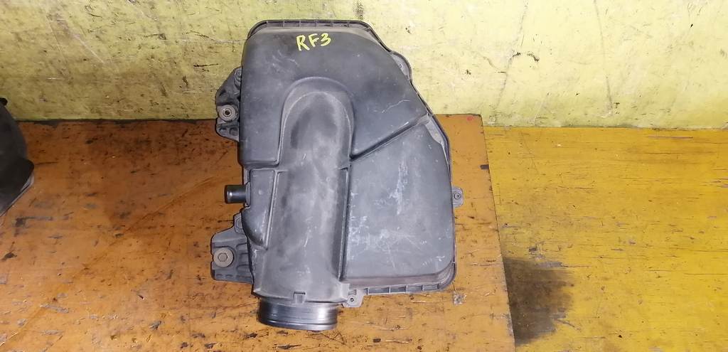 корпус воздушного фильтра Honda Stepwgn 0