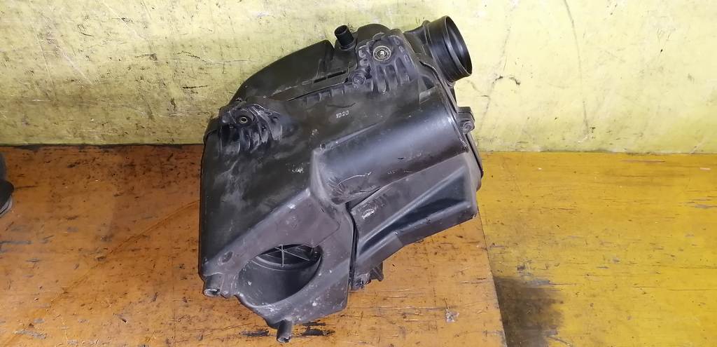 STEPWGN RF3 КОРПУС ВОЗДУШНОГО ФИЛЬТРА Honda Stepwgn 1