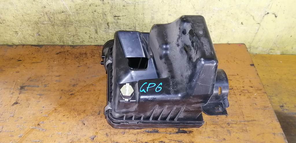 корпус воздушного фильтра Subaru Impreza 0