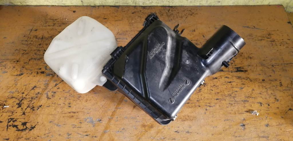 LEGACY BP5 КОРПУС ВОЗДУШНОГО ФИЛЬТРА Subaru Legacy 1