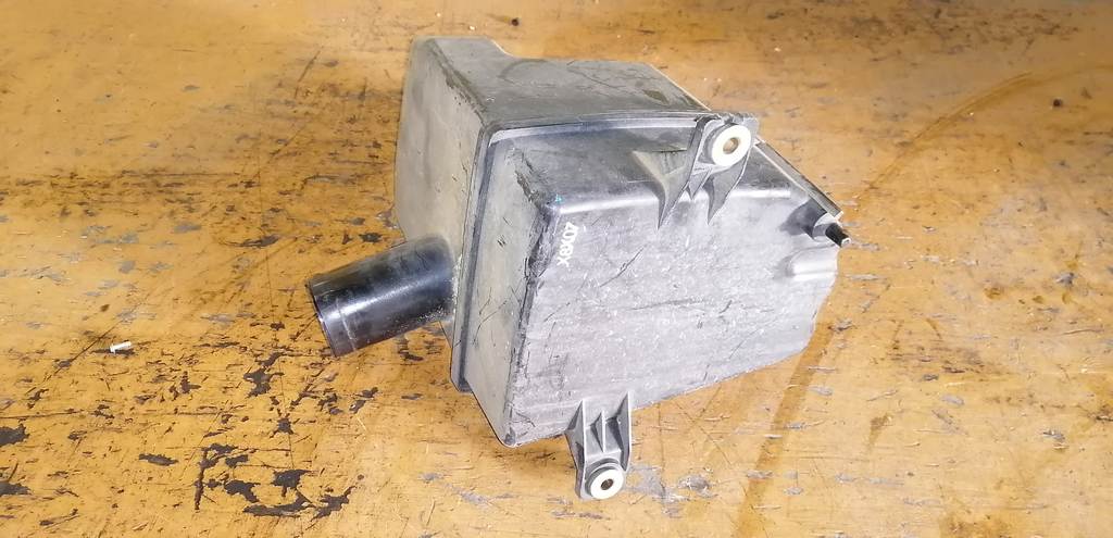 SUNNY FB15 АБСОРБЕР Nissan Sunny 1