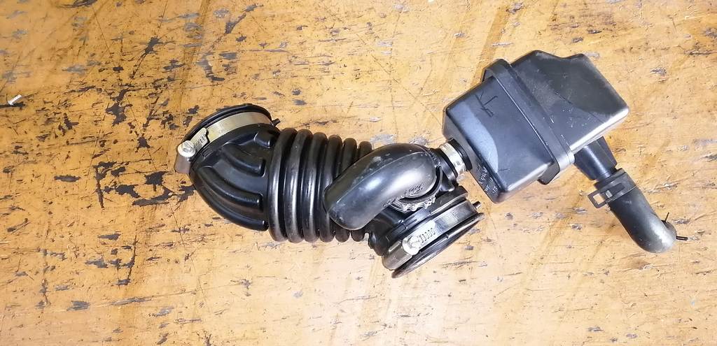 X-TRAIL NT31 ГОФРА ВОЗДУШНОГО ФИЛЬТРА Nissan X-Trail 1