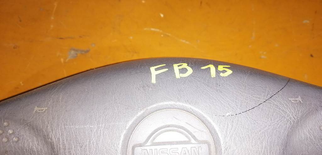 SUNNY FB15 РУЛЬ+НАКЛАДКА Nissan Sunny 1