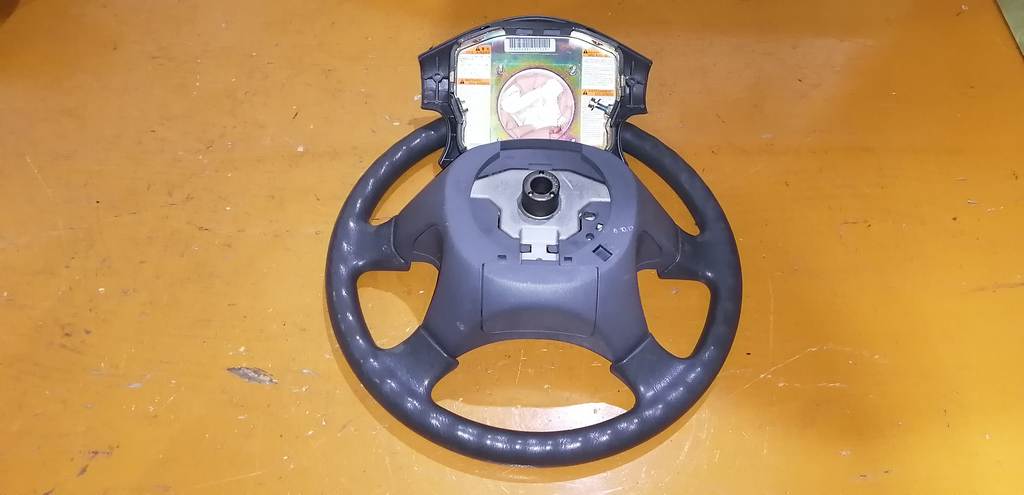 airbag водительский Nissan Sunny 3