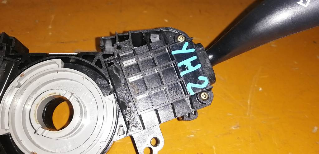 ELEMENT YH2 ГИТАРА ПЕРЕКЛЮЧЕНИЯ Honda Element 1