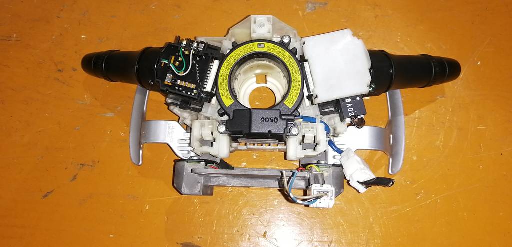 OUTLANDER CW5W ГИТАРА ПЕРЕКЛЮЧЕНИЯ + ЛЕПЕСТКИ Mitsubishi Outlander 1