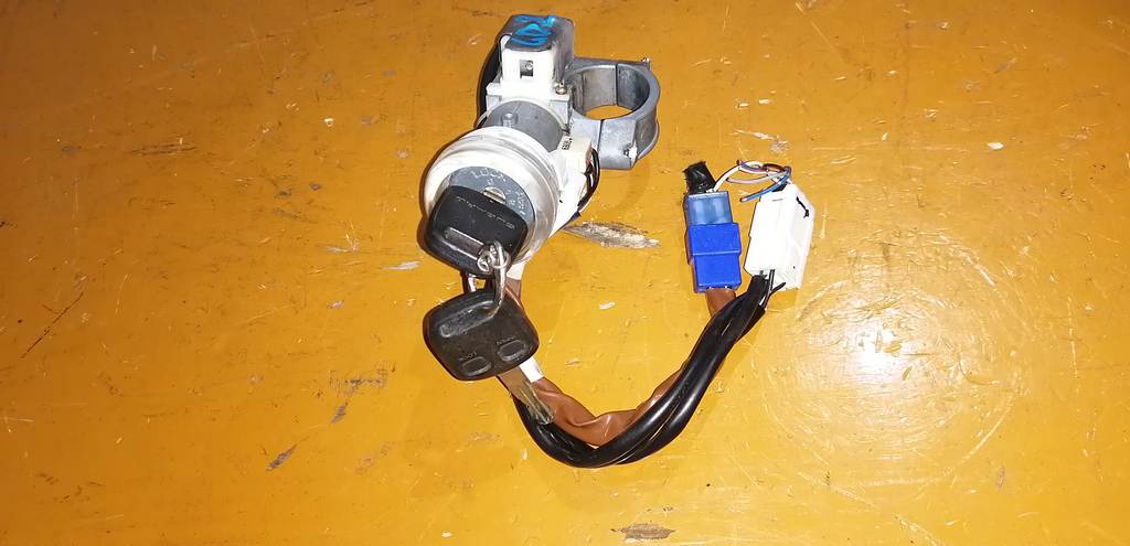 IMPREZA GD2 ЗАМОК ЗАЖИГАНИЯ Subaru Impreza 1