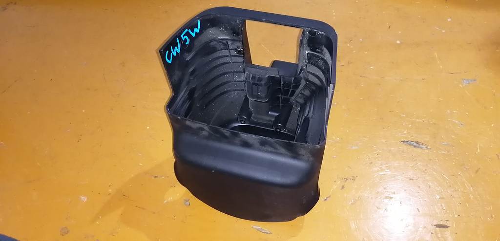 кожух рулевой колонки Mitsubishi Outlander 0