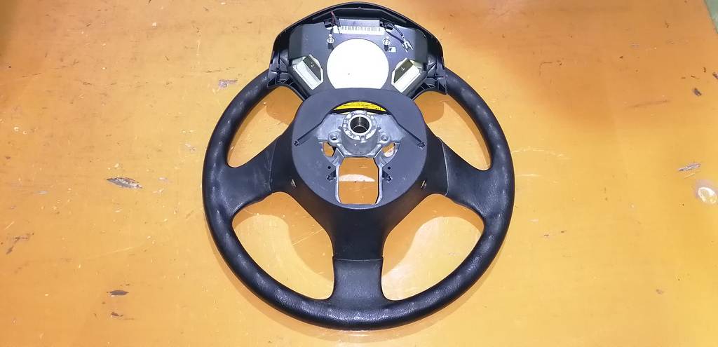 Салон Mitsubishi Pajero Mini 2