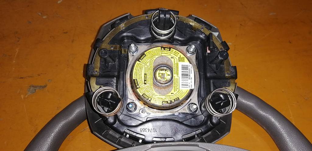 airbag водительский Nissan March 3