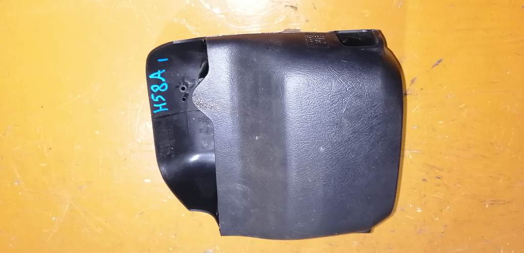 кожух рулевой колонки Mitsubishi Pajero Mini 0