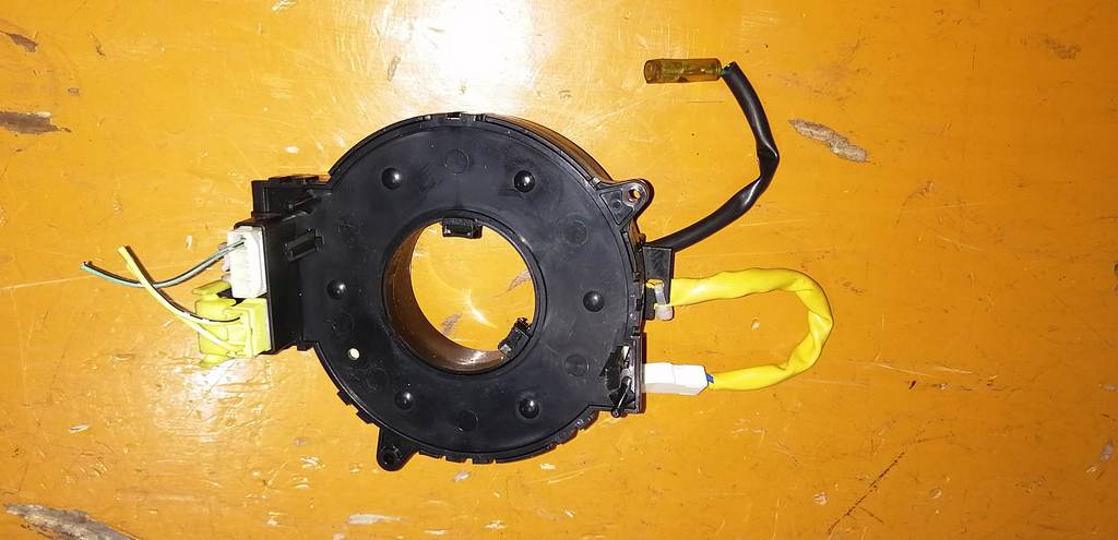 PAJERO MINI H58A ШЛЕЙФ РУЛЕВОЙ КОЛОНКИ Mitsubishi Pajero Mini 1