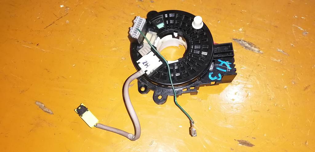 шлейф-лента руля Nissan March 0