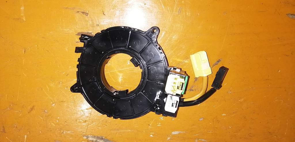 PAJERO MINI H58A ШЛЕЙФ РУЛЕВОЙ КОЛОНКИ 1 Mitsubishi Pajero Mini 1