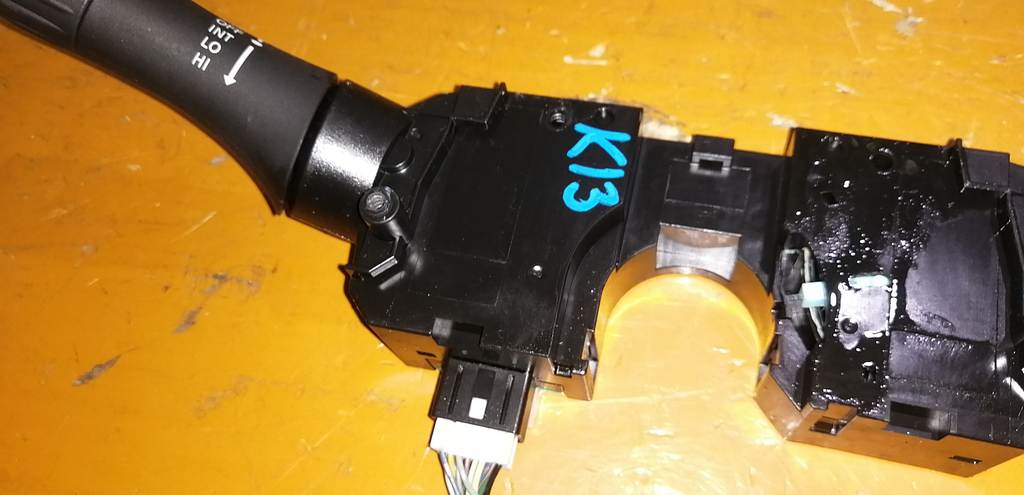 MARCH K13 ГИТАРА ПЕРЕКЛЮЧЕНИЯ Nissan March 1